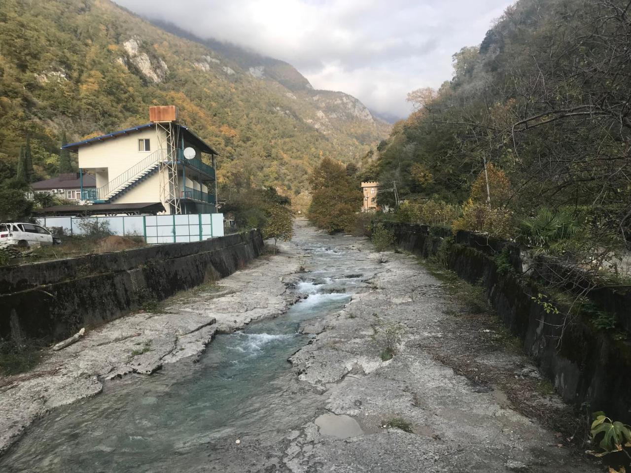 Барнаба Gagra Exterior foto